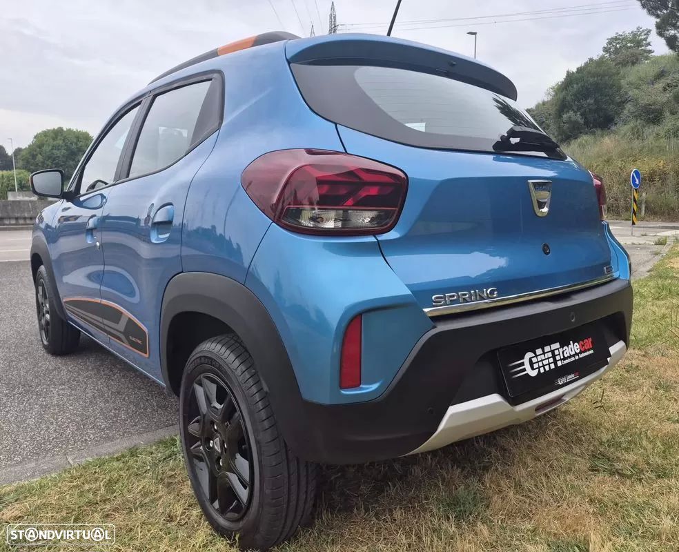 Dacia Spring - 6
