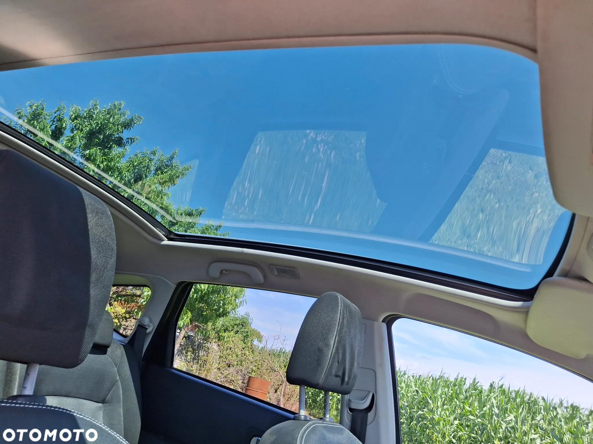 Nissan Qashqai+2 - 13