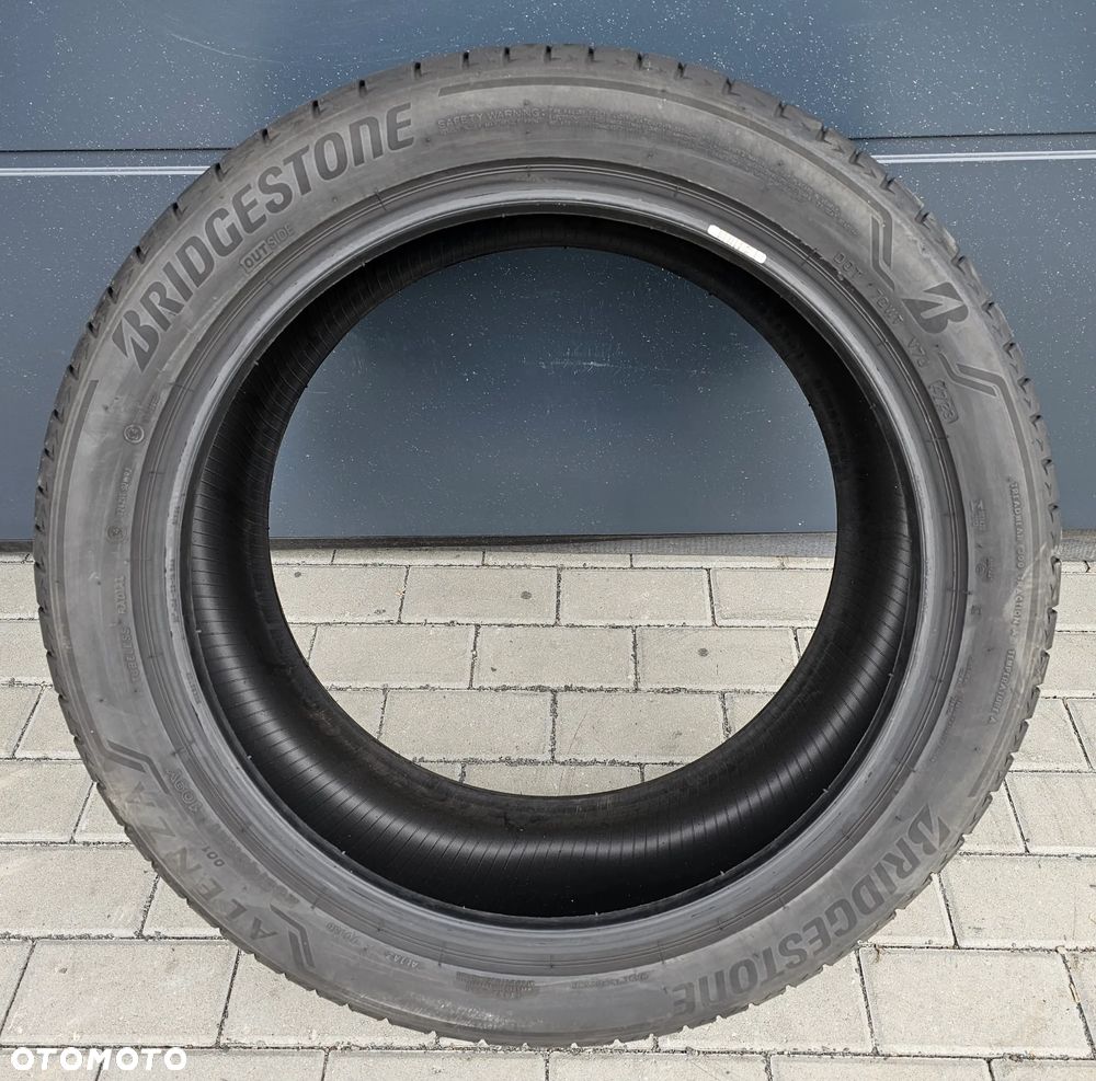 Bridgestone Alenza 001 285/40R21 109 Y - 3