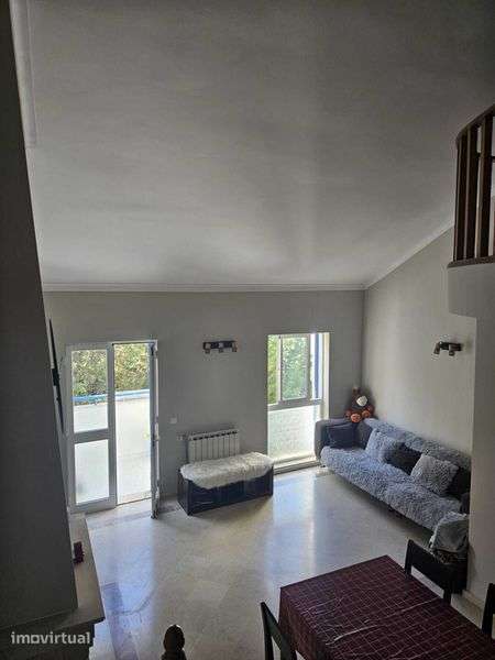 Duplex na Av. Dos Descobrimentos Portais da Arrábida - Quinta do Anjo - Grande imagem: 3/12