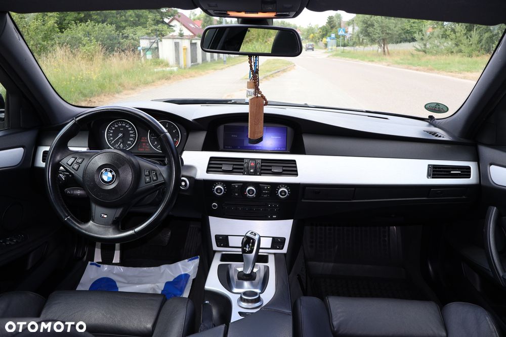 BMW Seria 5 535d Edition Exclusive - 7