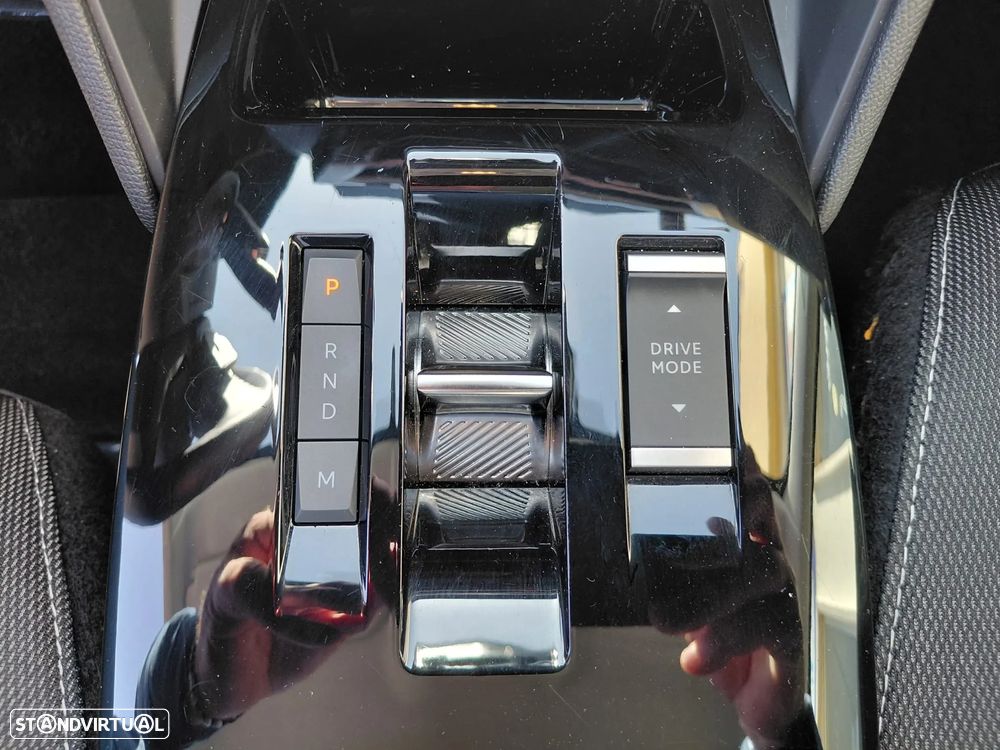 Citroën C4 X 1.2 Hybrid Plus e-DSC6 - 7