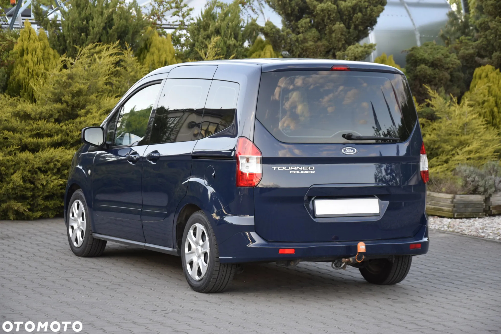 Ford Tourneo Courier 1.5 TDCi Trend - 15