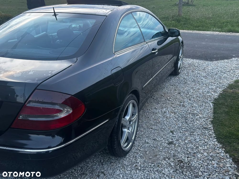 Mercedes-Benz CLK - 3