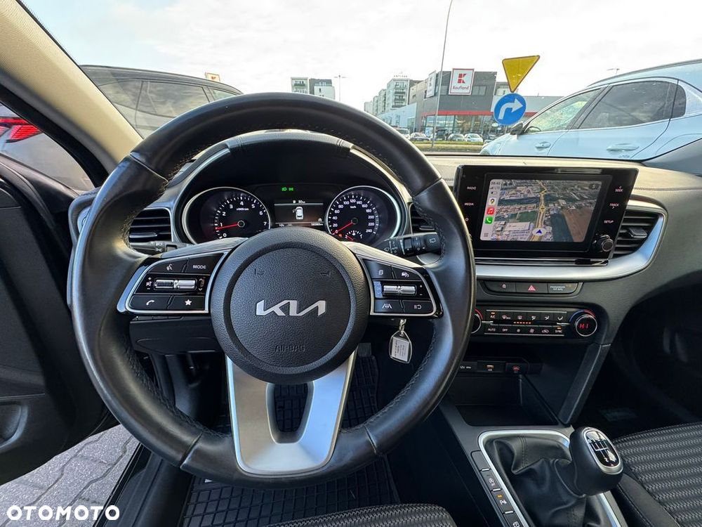 Kia Ceed 1.5 T-GDI M DCT - 17