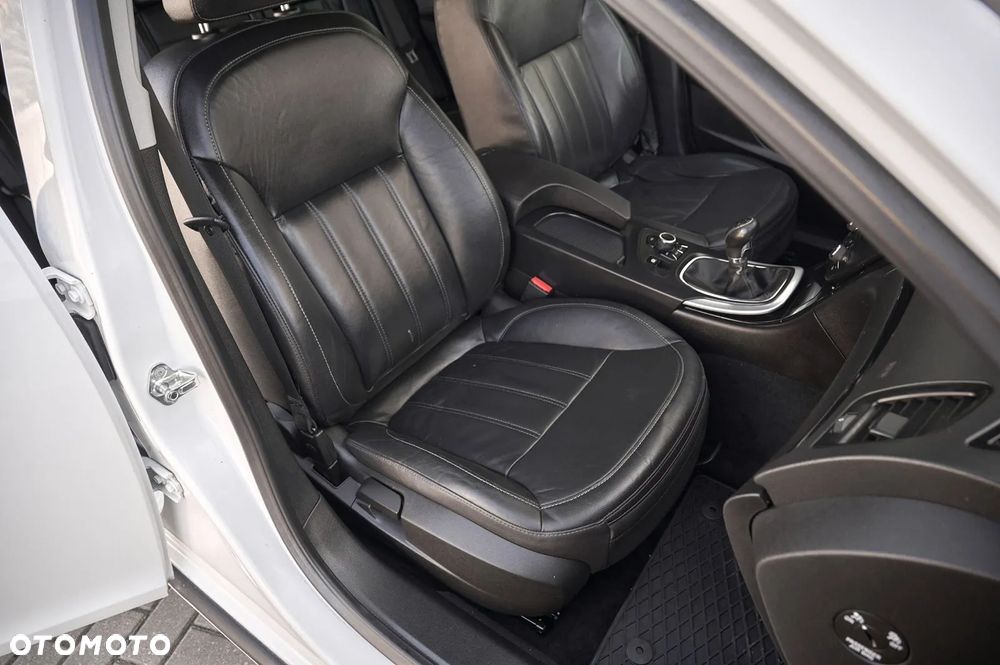Opel Insignia 2.0 CDTI Cosmo - 32