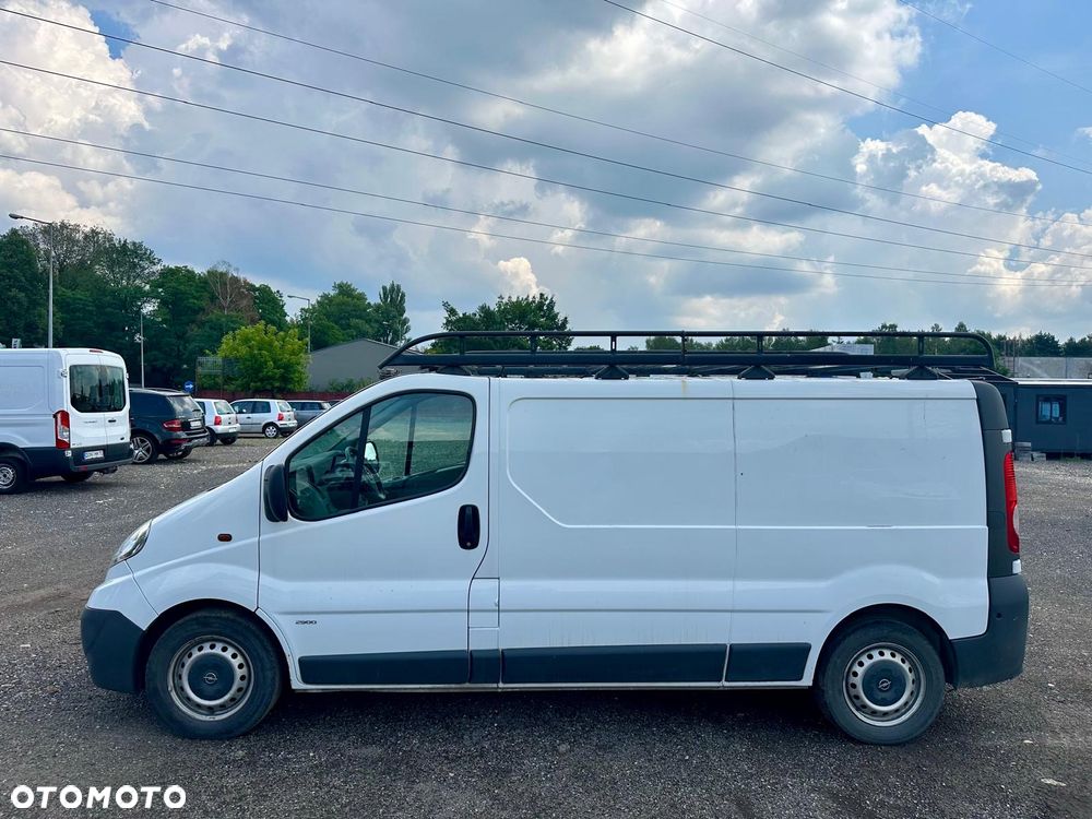 Opel Vivaro - 4