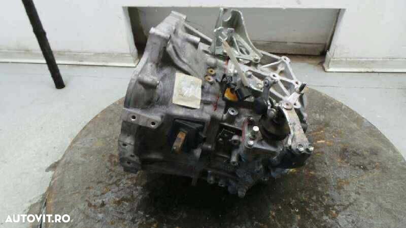 Cutie de viteze Toyota Avensis 2.2 D; 6 Trepte - 2