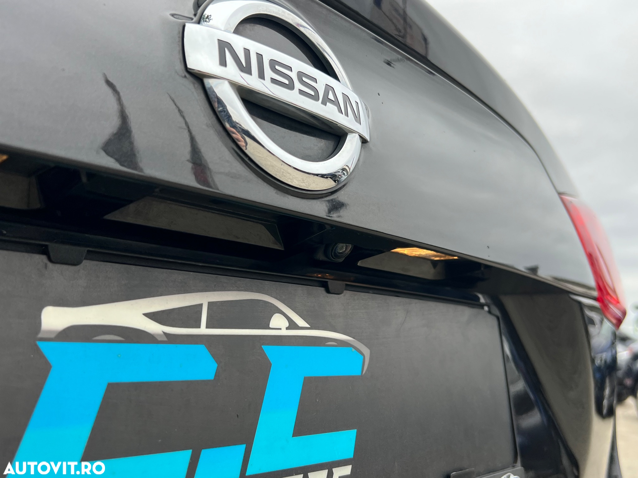 Nissan Qashqai 1.6 DCI Start/Stop X-TRONIC Acenta - 27