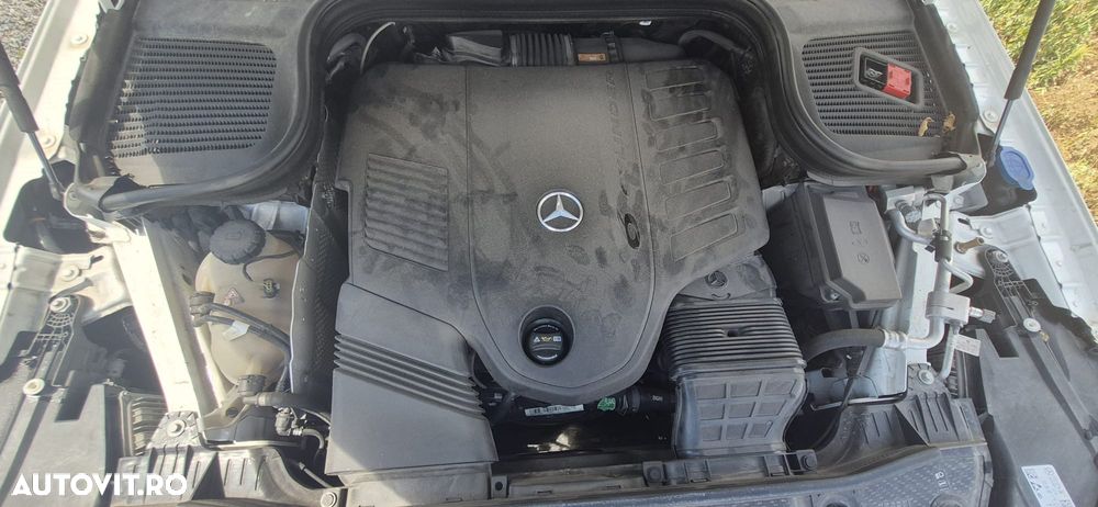 Mercedes-Benz GLS - 24