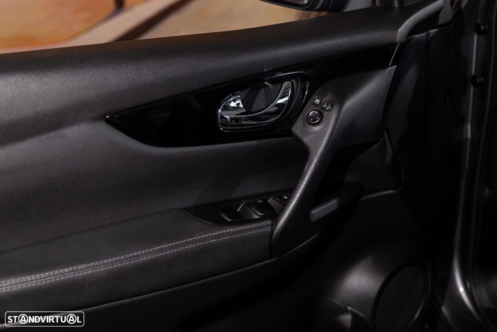 Nissan Qashqai 1.6 dCi Tekna Premium - 24