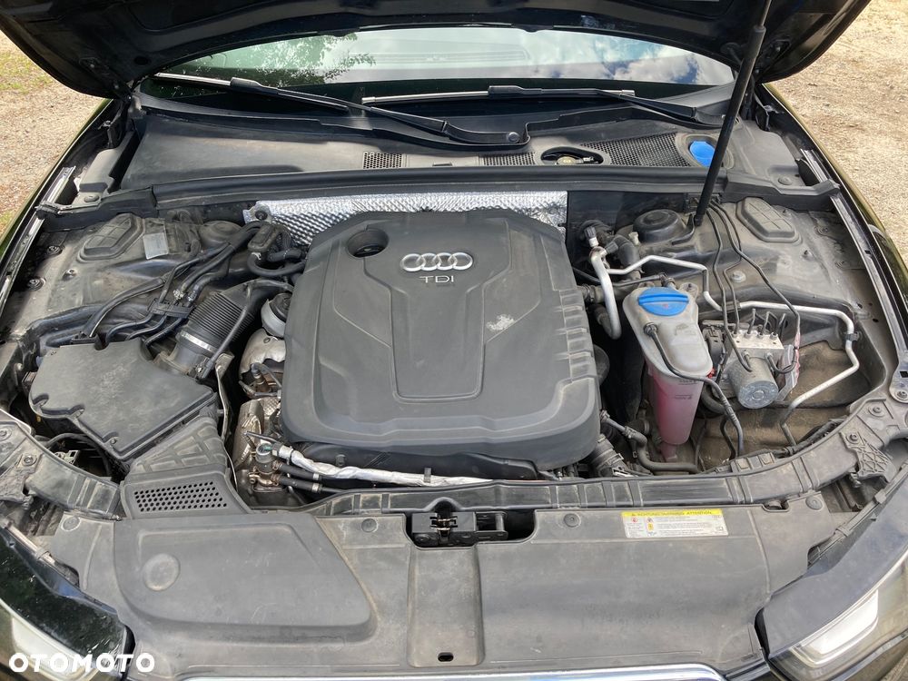 Audi A5 Cabrio 2.0 TDI DPF (clean diesel) quattro - 17