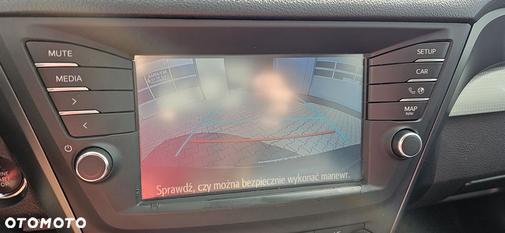 Toyota Avensis 2.0 D-4D Selection - 28