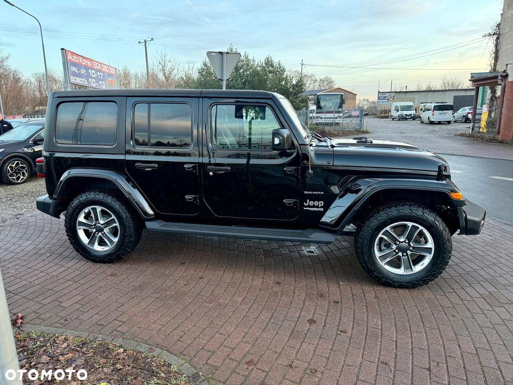 Jeep Wrangler Unlimited GME 2.0 Turbo Sahara - 29
