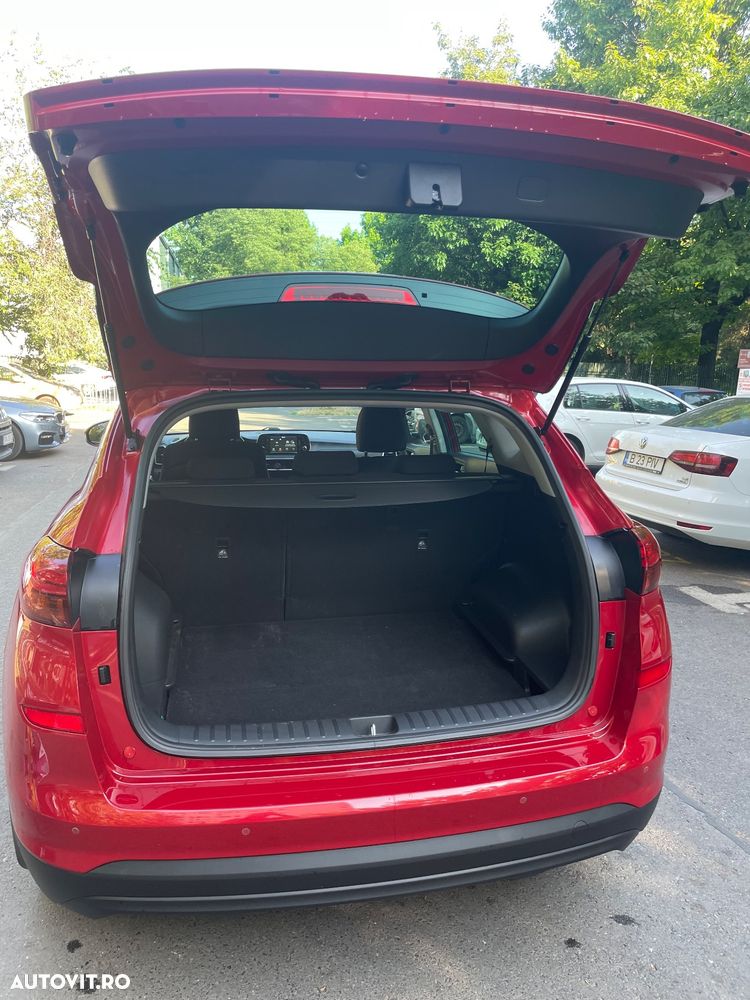 Hyundai Tucson 1.6 GDI 2WD 6MT Style - 9