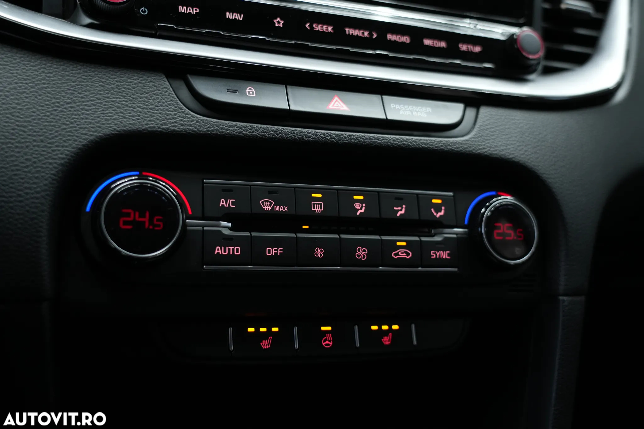 Kia Ceed 1.6 CRDi Eco-Dynamics+ (48V Mild-Hybrid) DCT7 Spirit - 26