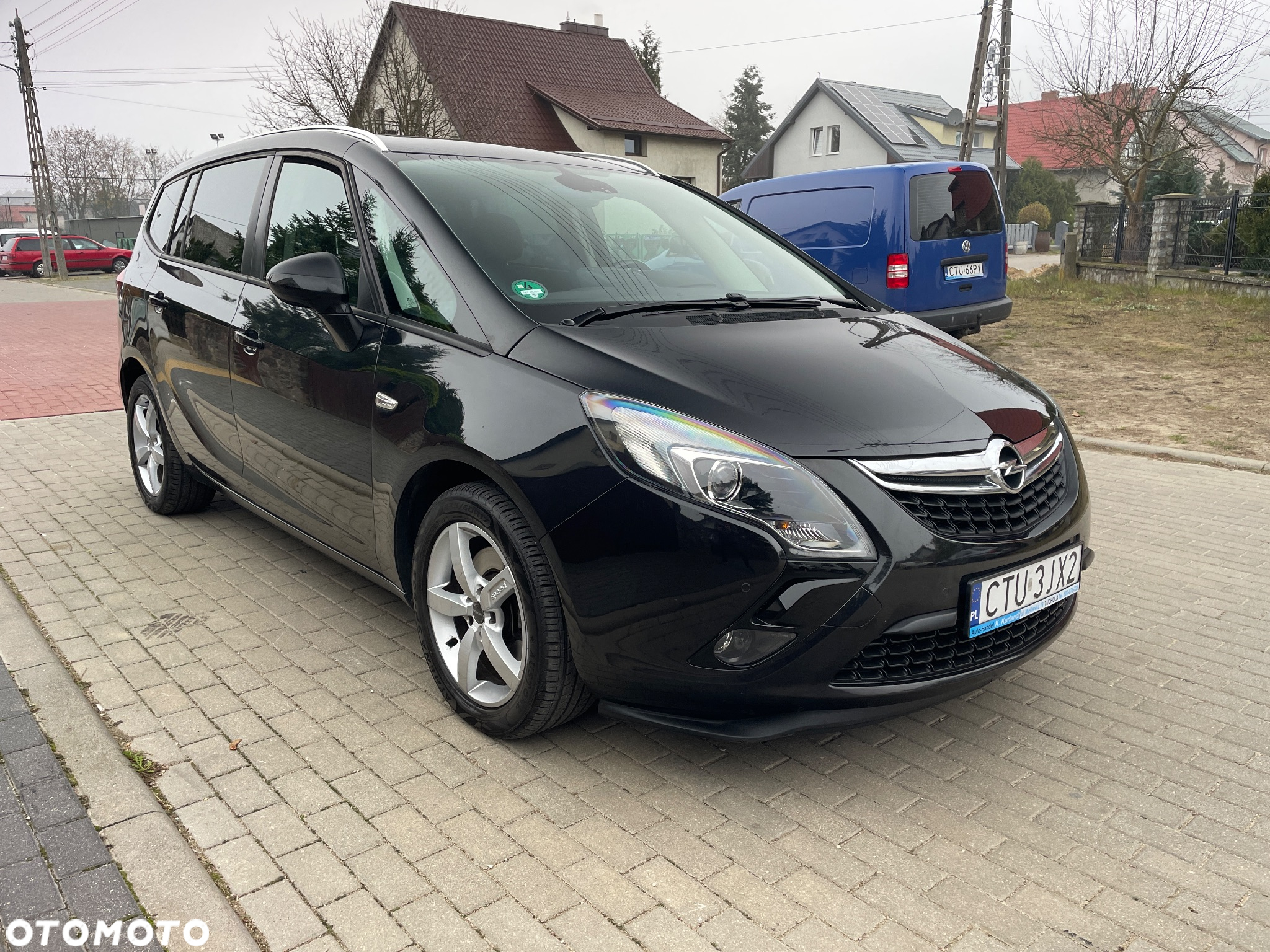 Opel Zafira Tourer 2.0 CDTI Automatik Edition - 2