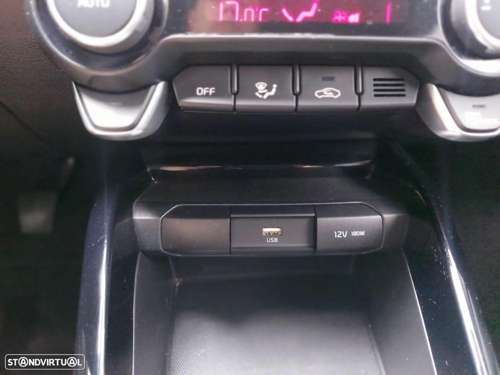 Kia Rio 1.0 T-GDi Wave - 17