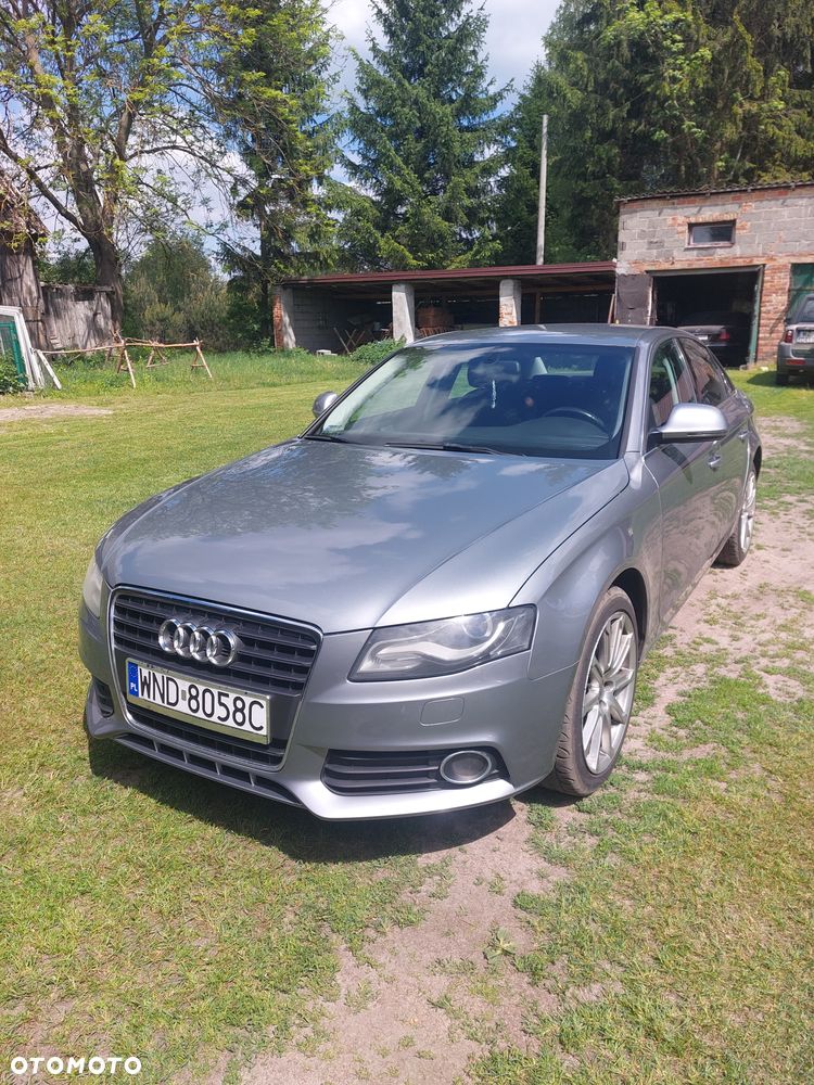 Audi A4 Avant - 1