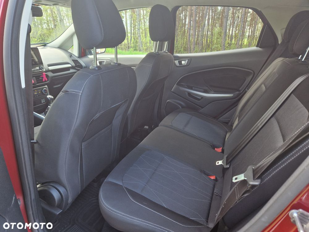 Ford EcoSport - 11