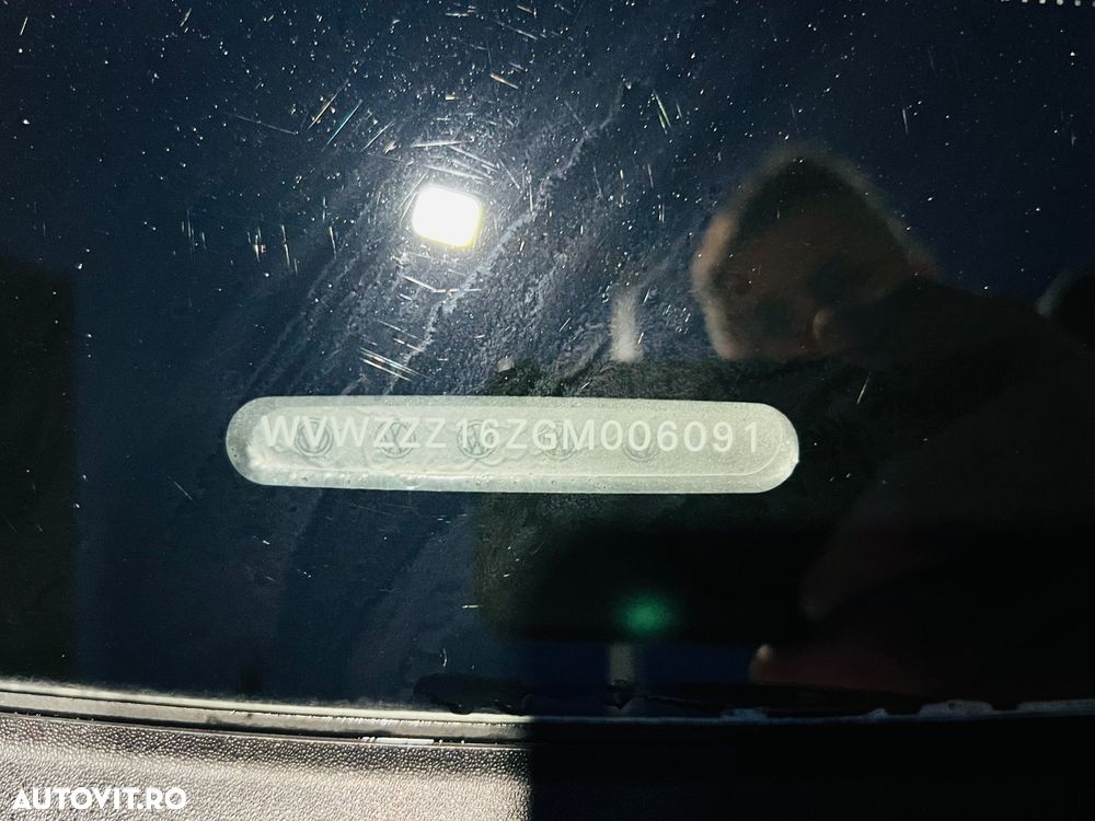 Volkswagen Jetta 2.0 TDI Trendline - 12