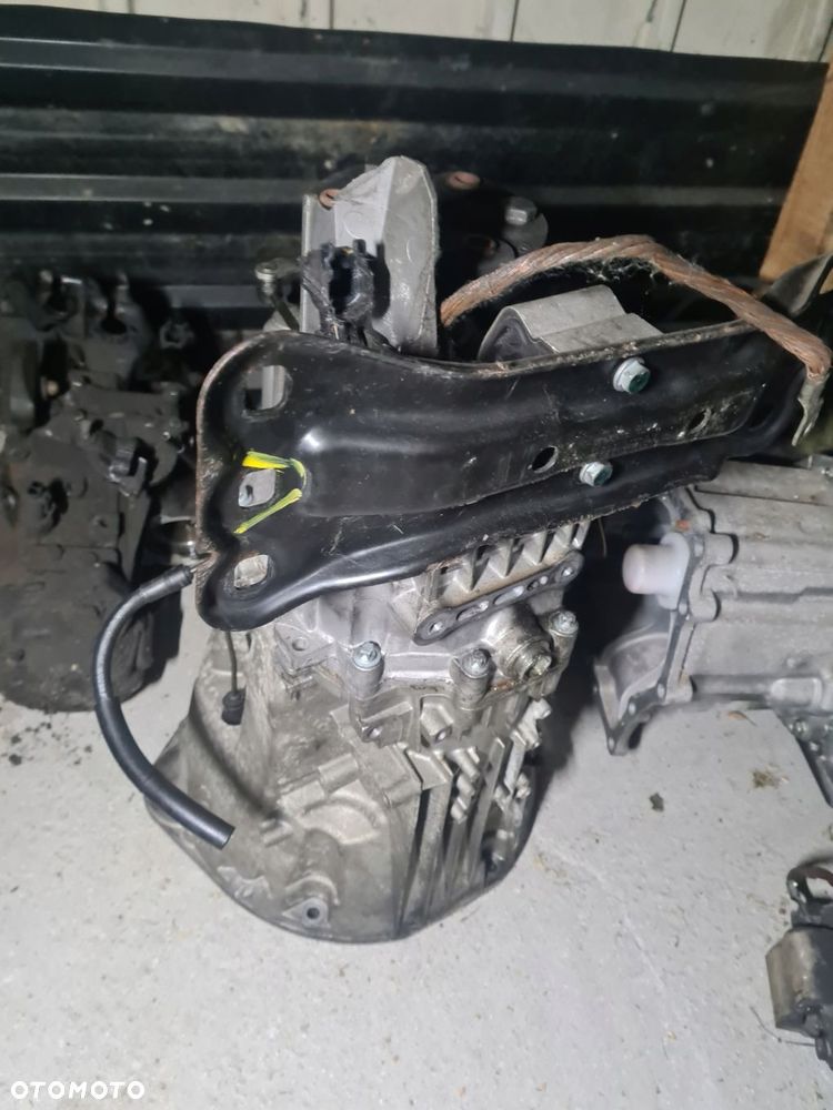 skrzynia biegów manualna 661 bmw e46 e87 2.0 d - 1