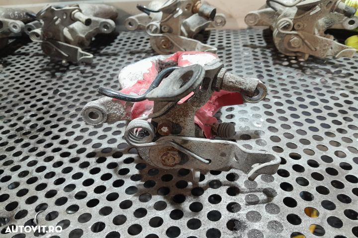 Etrier spate dreapta Volkswagen VW Golf 5 [2003 - 2009] Variant wagon - 4