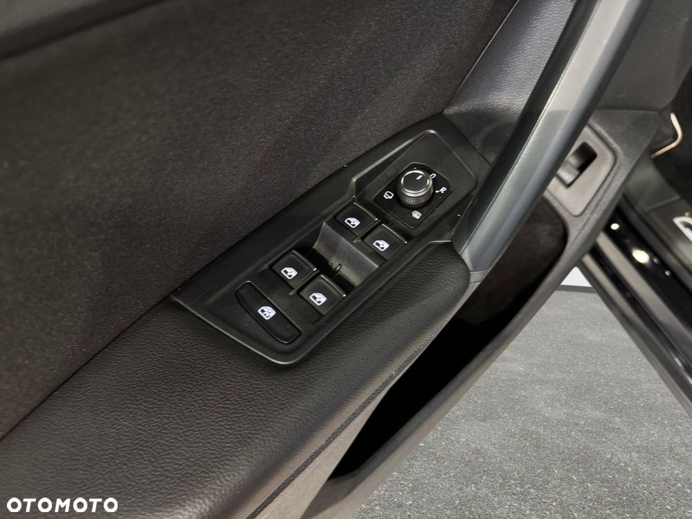 Volkswagen Tiguan - 18