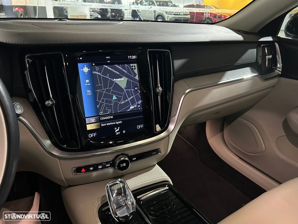 Volvo V60 2.0 T6 AWD TE Inscription Expression - 27