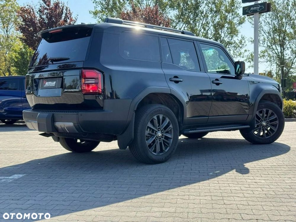 Toyota Land Cruiser - 7