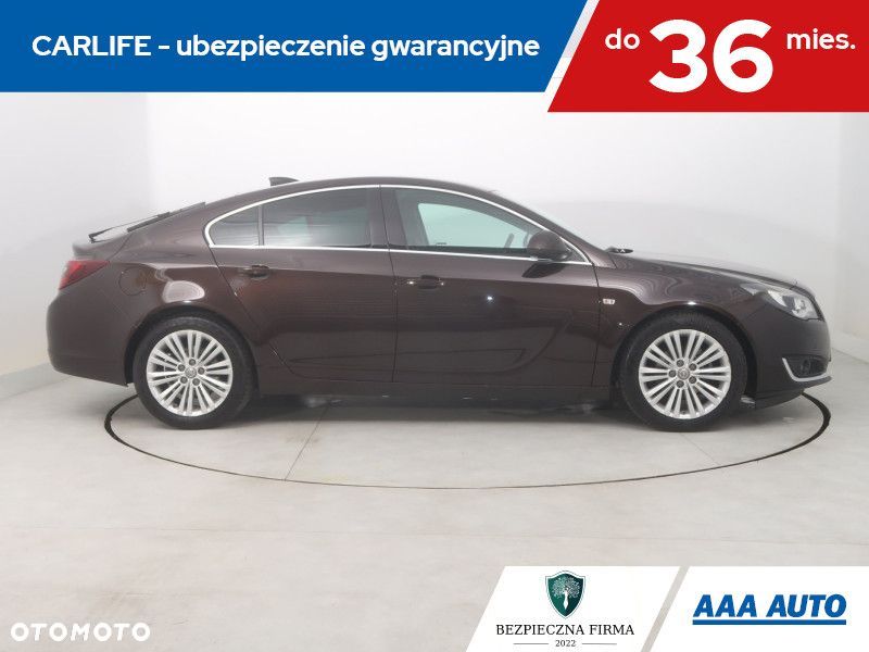 Opel Insignia - 8