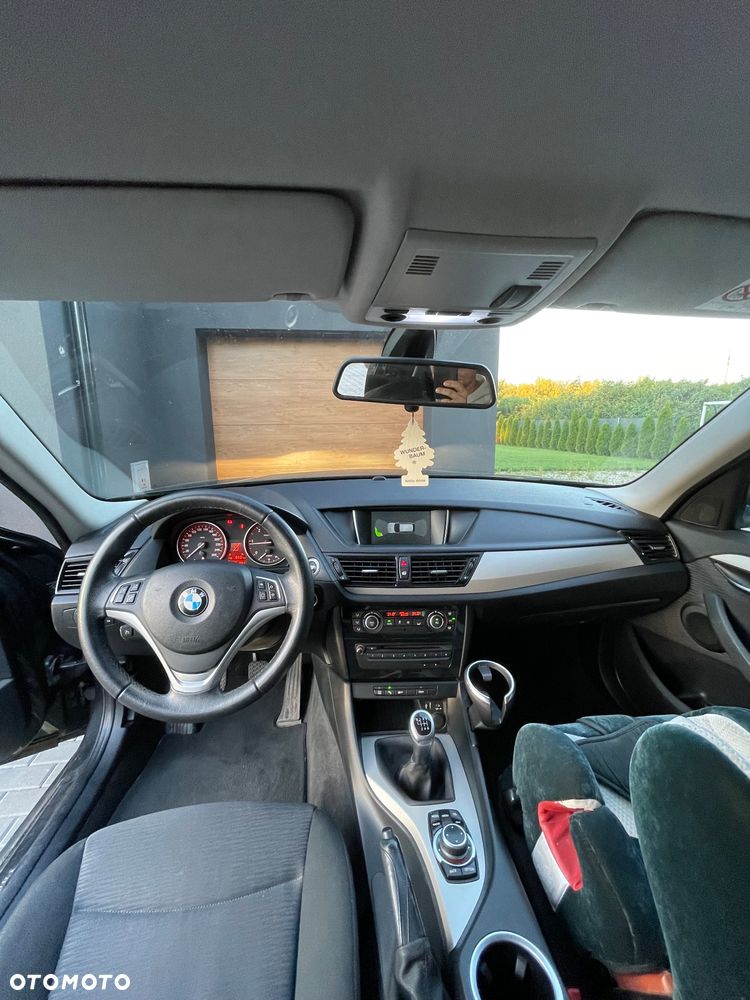 BMW X1 sDrive18d - 16