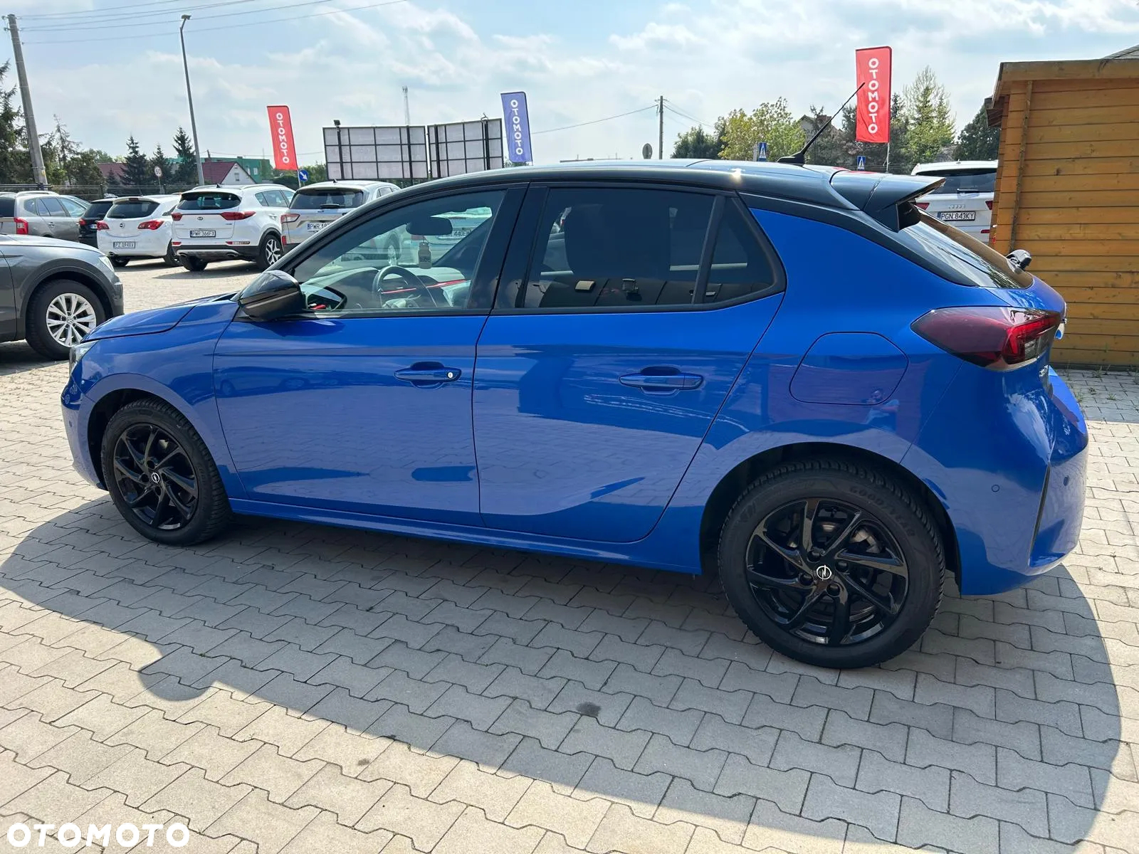 Opel Corsa 1.2 GS Line S&S - 10