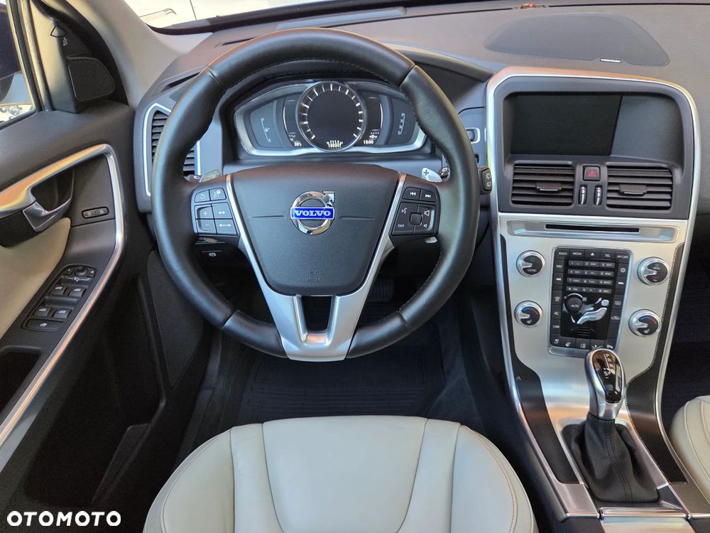 Volvo XC 60 T6 AWD Ocean Race - 31