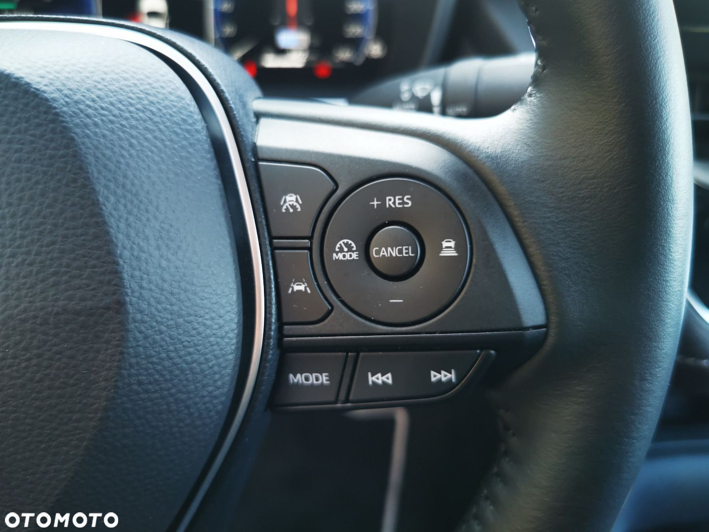 Toyota Corolla - 18