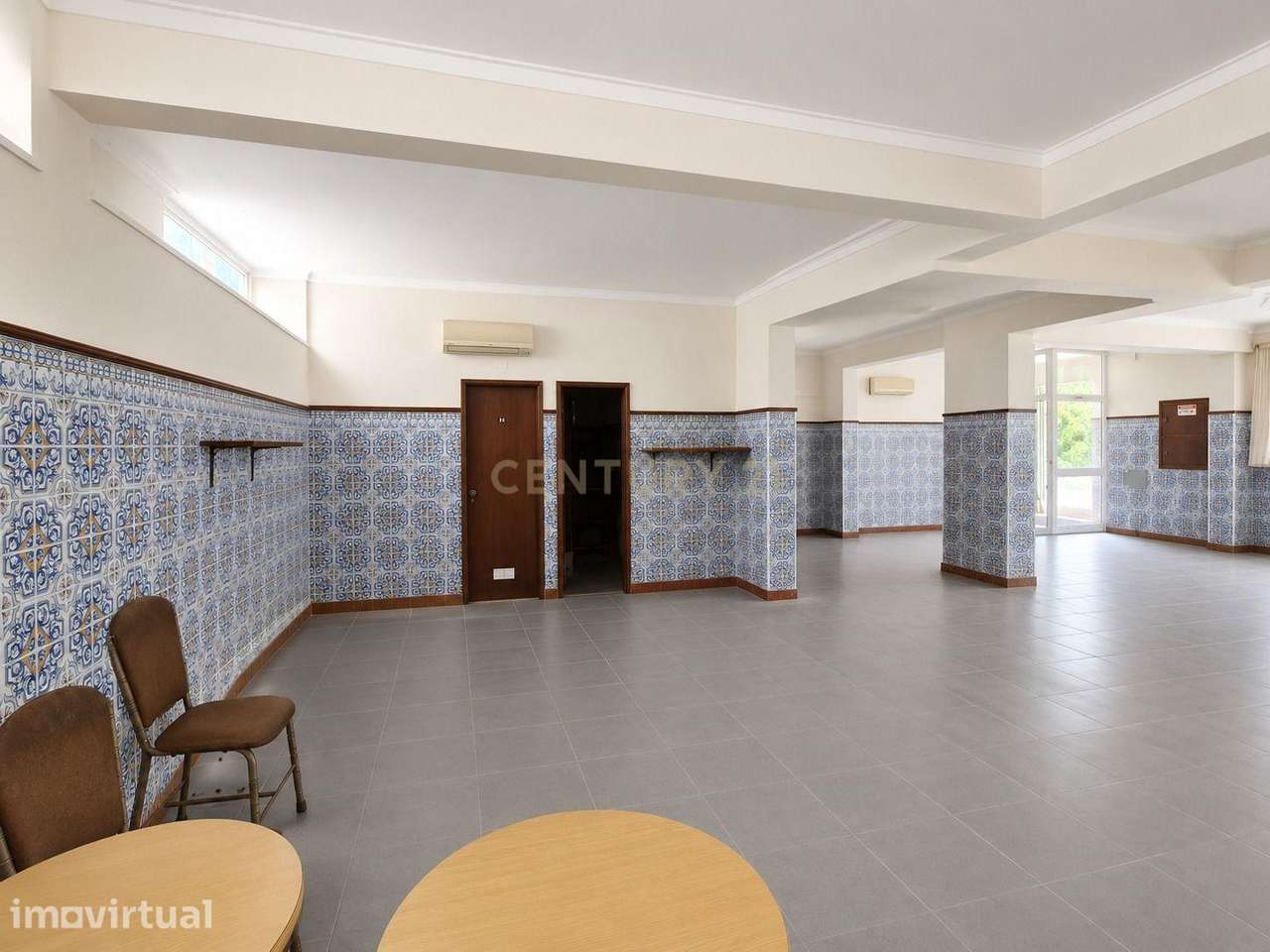 Loja em Rio de Mouro, Serra das Minas - 115.000€ - Grande imagem: 2/8