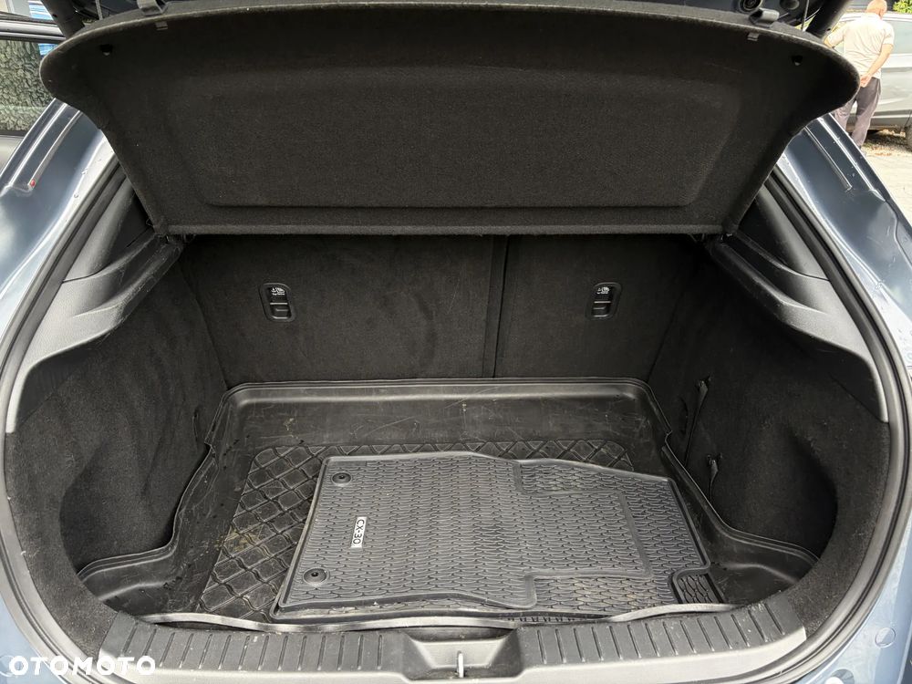 Mazda CX-30 SKYACTIV-X 2.0 M-Hybrid - 37