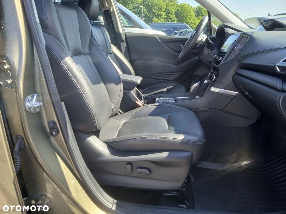 Subaru Forester 2.0i-L Platinum (EyeSight) Lineartronic - 15