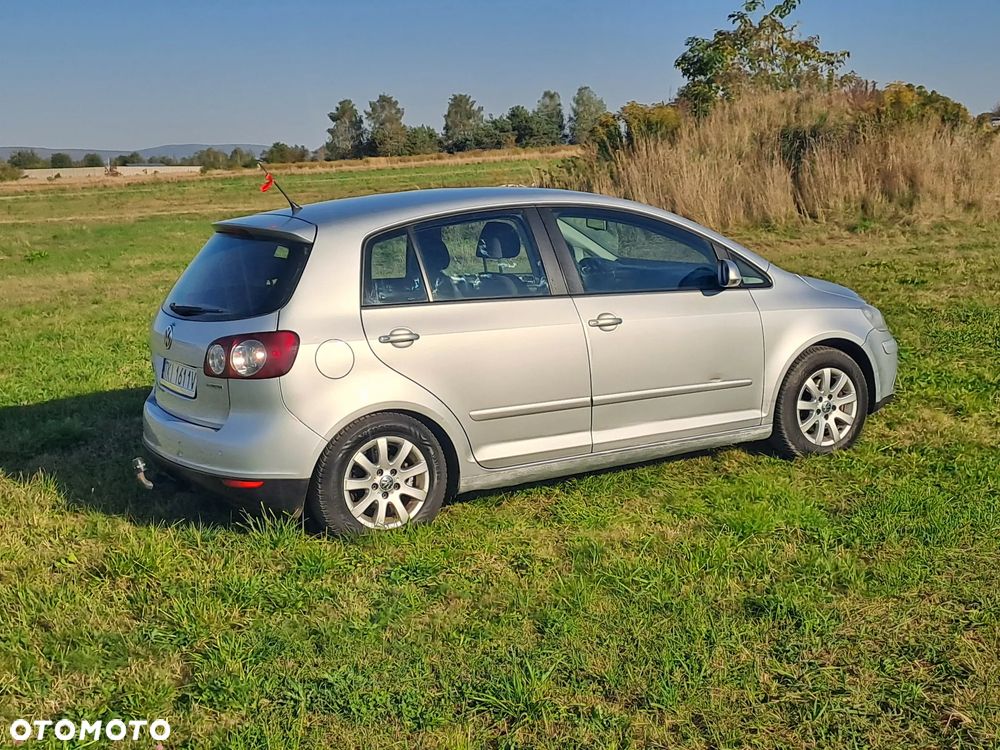 Volkswagen Golf Plus - 4