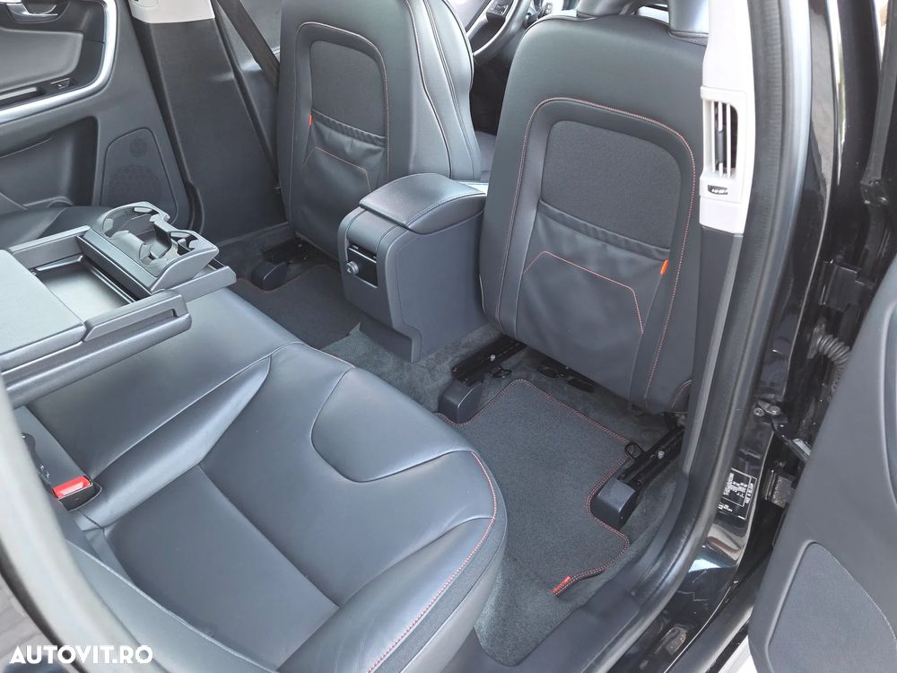 Volvo XC 60 D4 Geartronic Ocean Race - 22