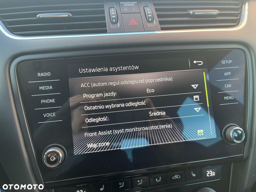 Skoda Octavia 1.5 TSI ACT Style DSG - 28