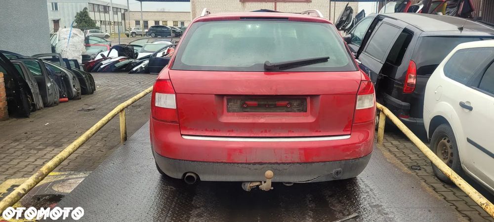 Klapa bagażnika Audi A4 B6  2002  LY3C - 1