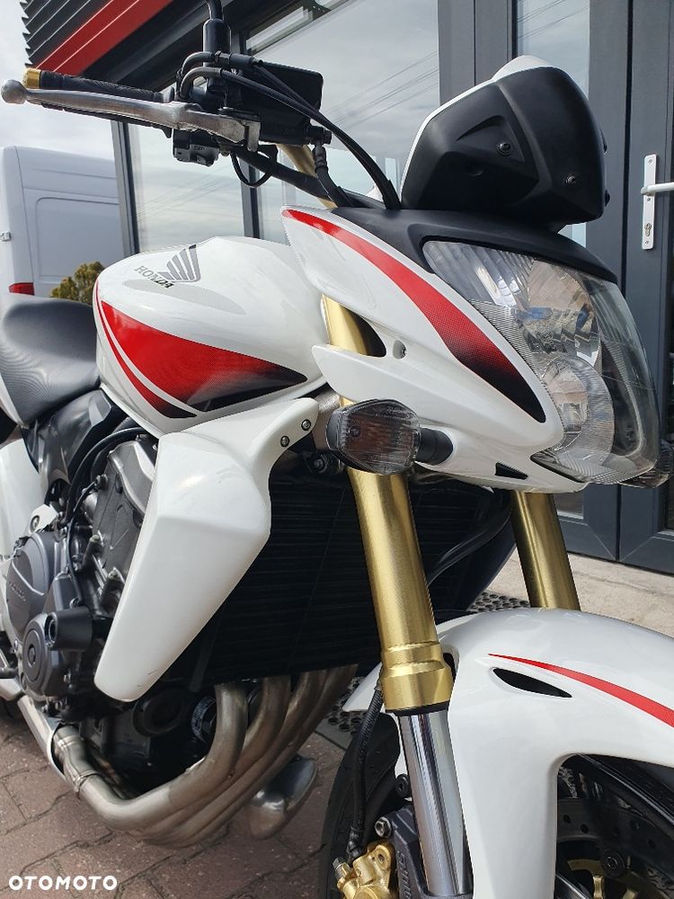 Honda Hornet - 16
