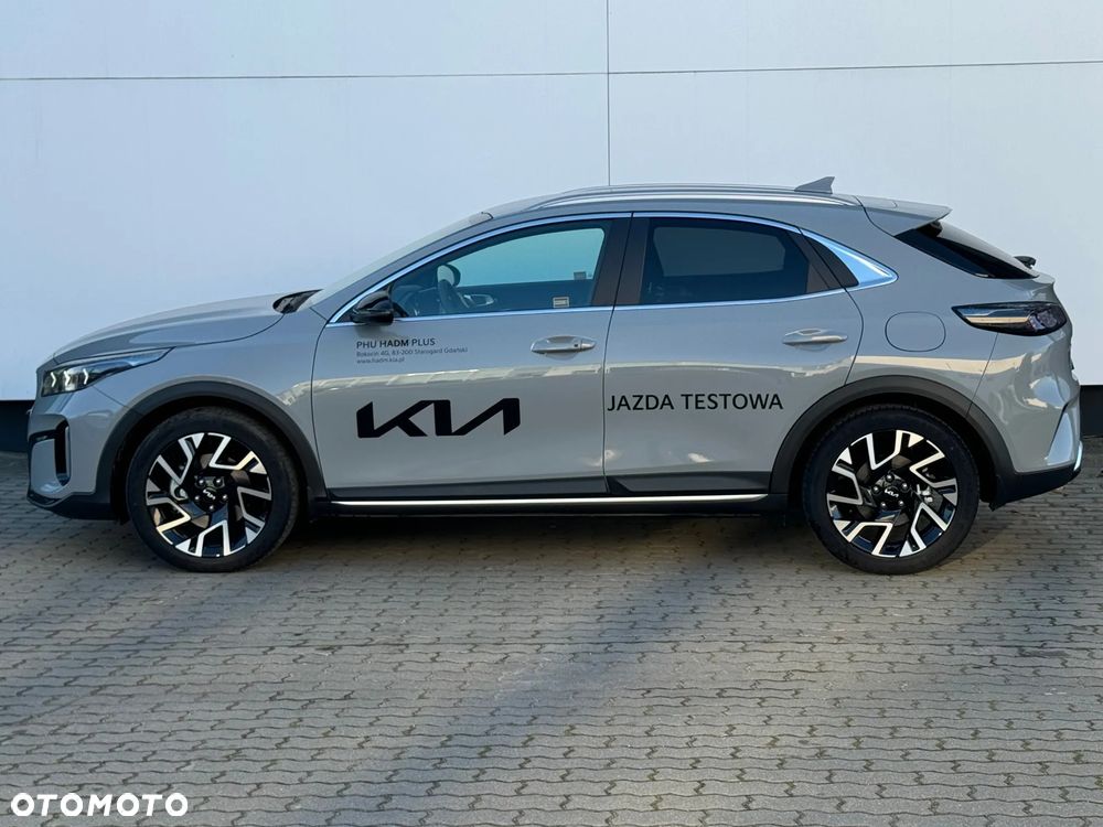 Kia XCeed 1.6 T-GDI Tribute DCT - 4