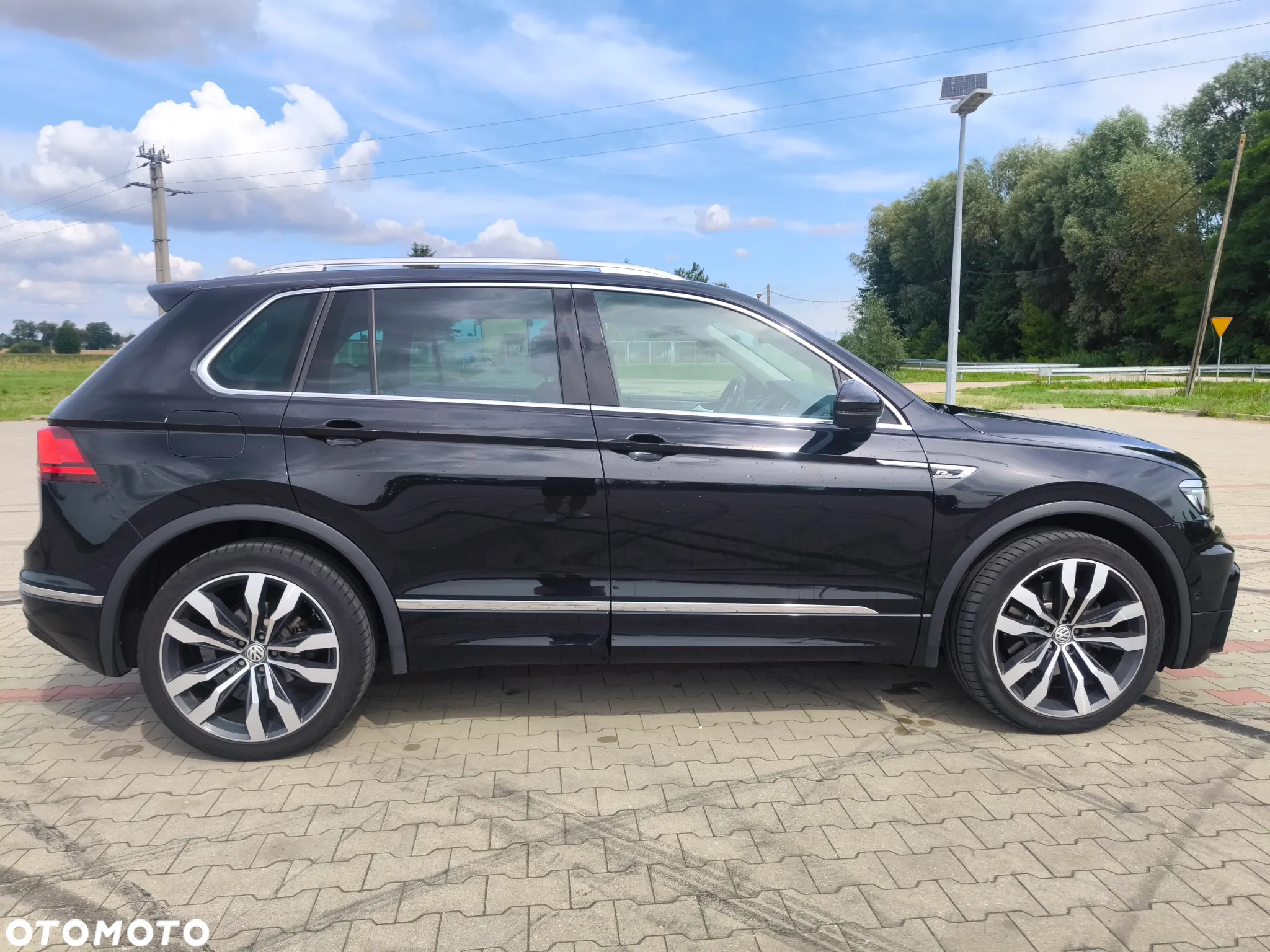 Volkswagen Tiguan 2.0 TDI SCR 4MOTION (BlueMotion Techn.) DSG Highline - 7