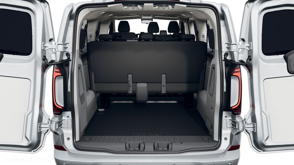 Volkswagen Caravelle - 5