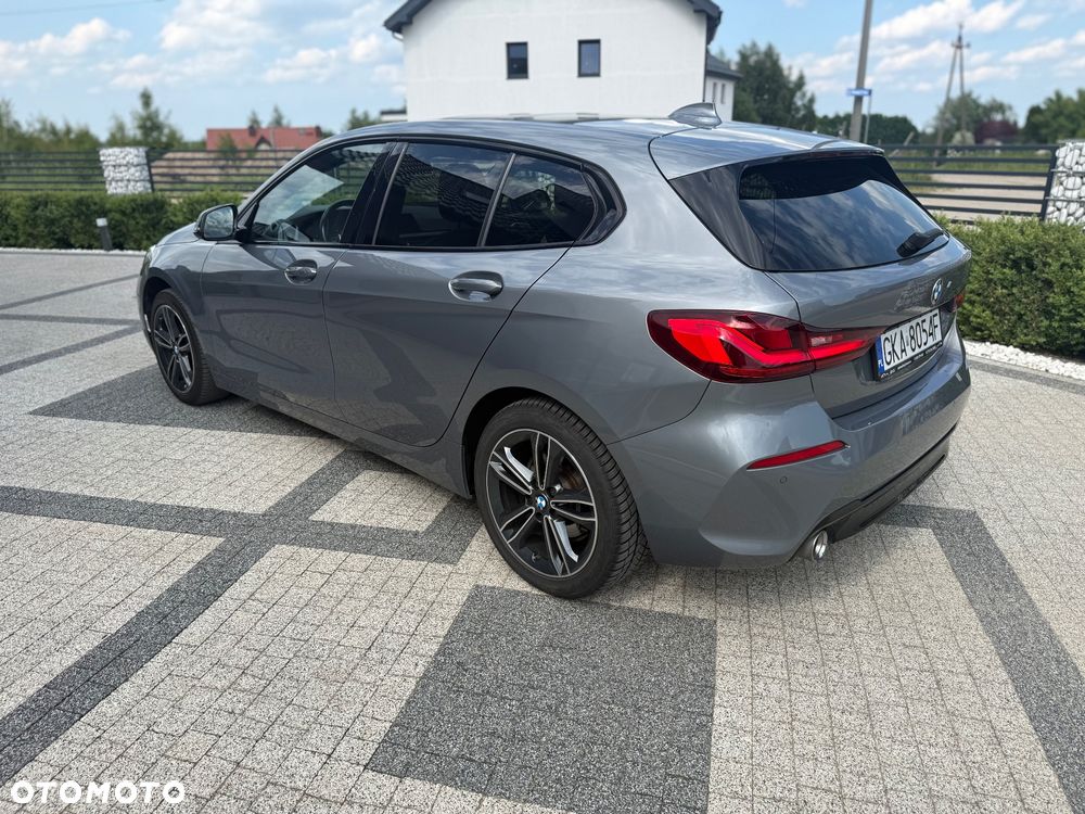BMW Seria 1 116d Sport Line - 8