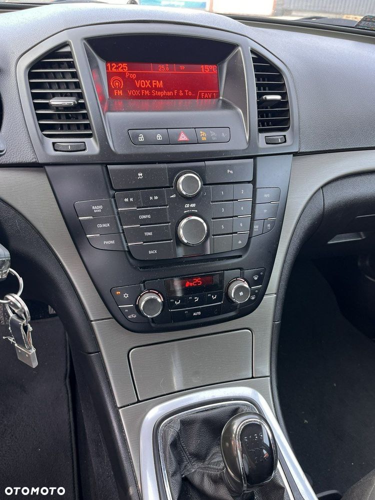 Opel Insignia - 12