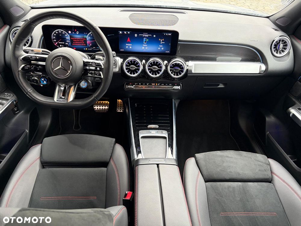 Mercedes-Benz GLB - 18