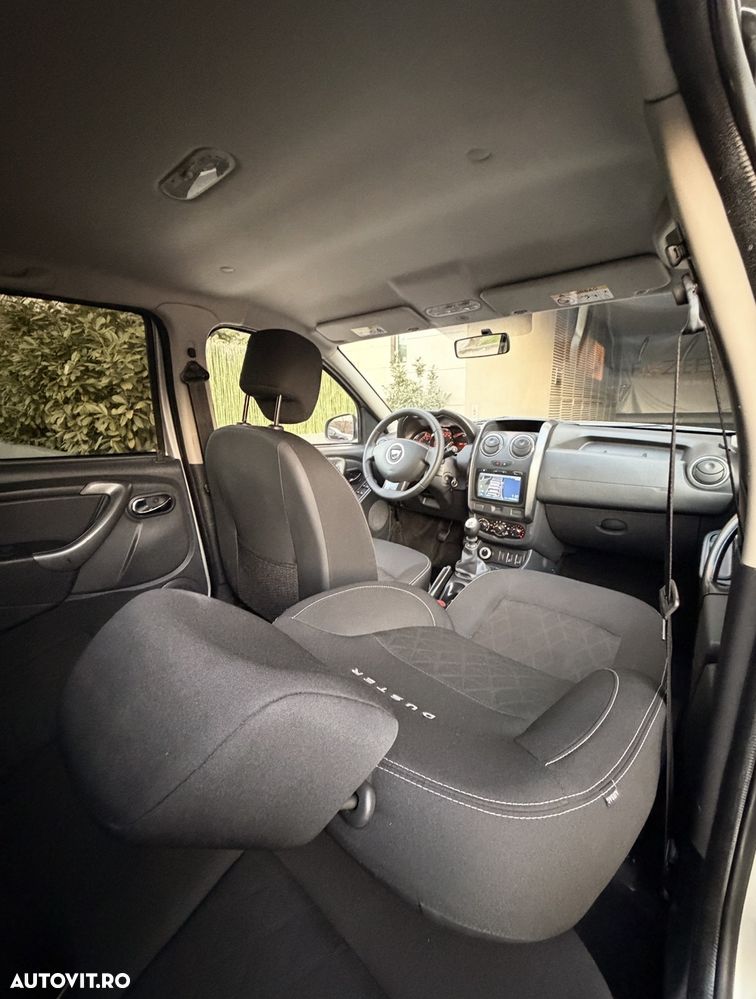 Dacia Duster 1.5 dCi 4x4 Laureate - 6